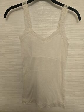 Lilu Originals White Lace-Trim Camisole Tank